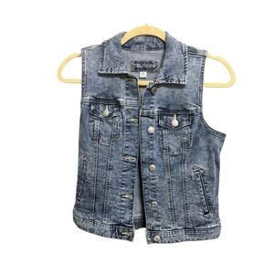 NWT Maurice’s XS Blue Denim Vest Button Front Classic Jean Jacket